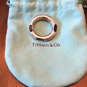 Tiffany and Co Frank Gehry Circle pendant